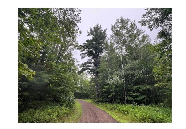 N4385 Red Oak Lane, Stone Lake, WI 54876