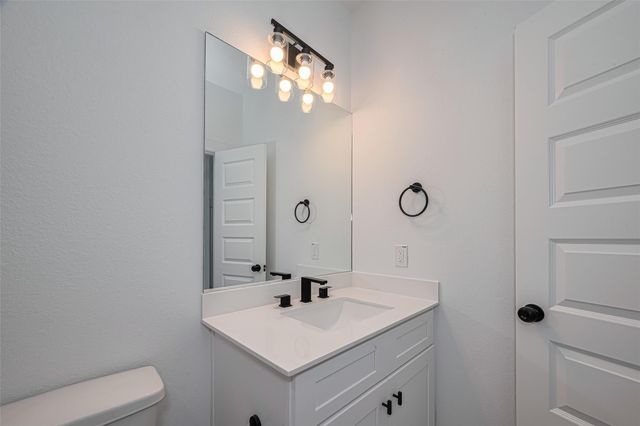1354 W 24th Street, Houston, TX 77008