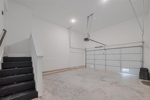 1354 W 24th Street, Houston, TX 77008