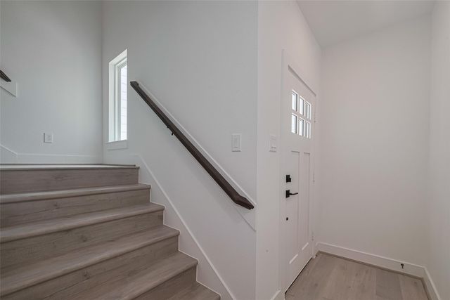 1354 W 24th Street, Houston, TX 77008