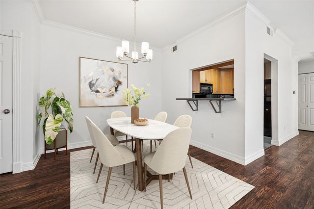 5200 Weslayan Street 101, Houston, TX 77005