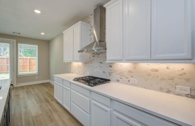 9950 Wild Indigo Circle, Conroe, TX 77385