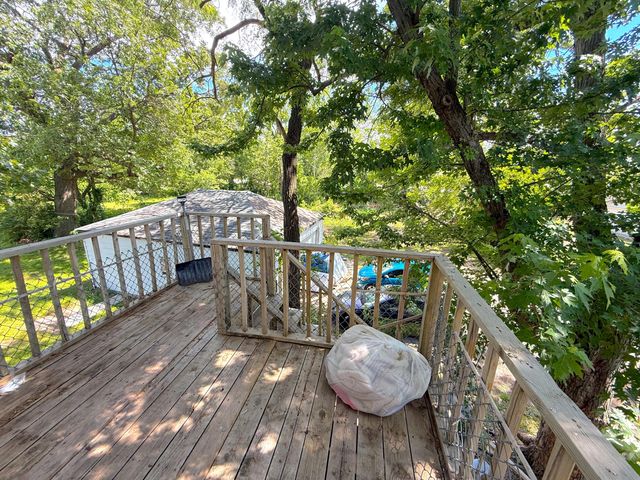 1491 Service Street, Lake Station, IN 46405