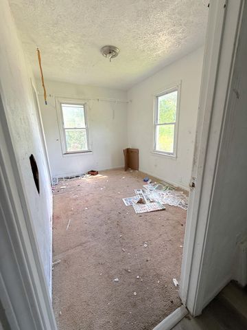 1491 Service Street, Lake Station, IN 46405