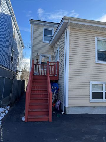 17 Dobbs Ferry Road, White Plains, NY 10607