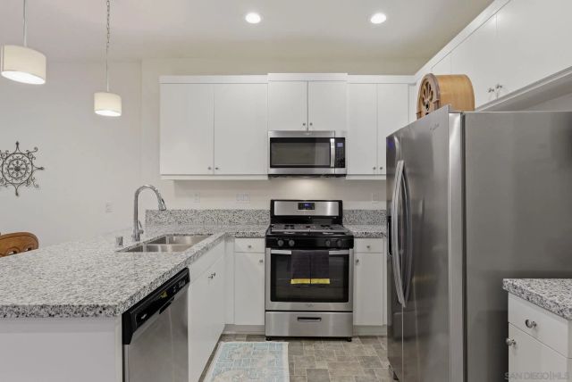 4129 Sitio Flor, Oceanside, CA 92057