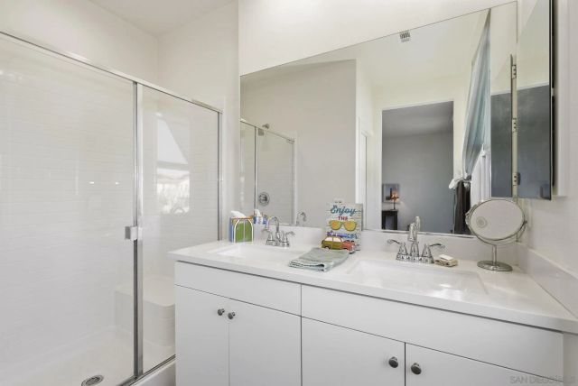 4129 Sitio Flor, Oceanside, CA 92057