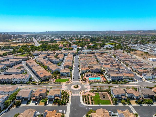4129 Sitio Flor, Oceanside, CA 92057