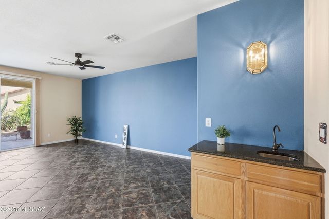 38174 S Desert Highland Drive, Tucson, AZ 85739