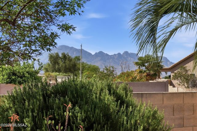 38174 S Desert Highland Drive, Tucson, AZ 85739