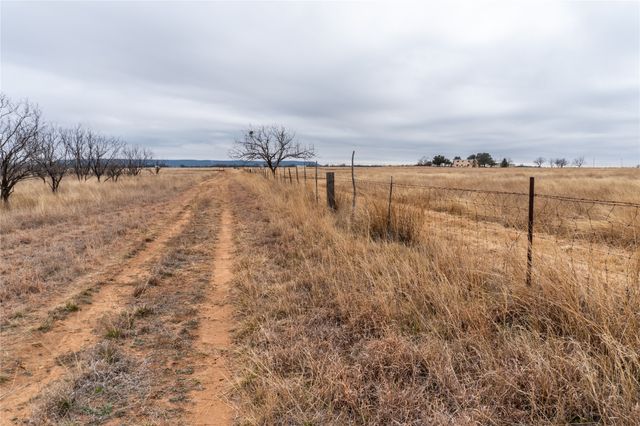 T2 County Road 204, Bradshaw, TX 79567