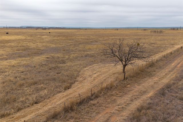 T2 County Road 204, Bradshaw, TX 79567
