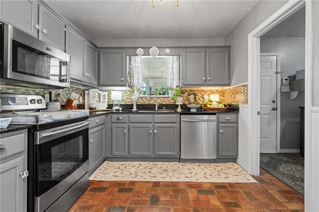 2850 Pretty Branch Drive E, Mobile, AL 36618