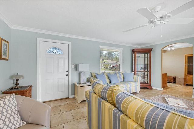 426 CANTERBURY ROAD, Venice, FL 34293