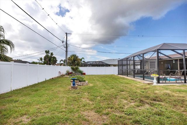 426 CANTERBURY ROAD, Venice, FL 34293