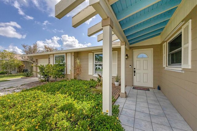426 CANTERBURY ROAD, Venice, FL 34293