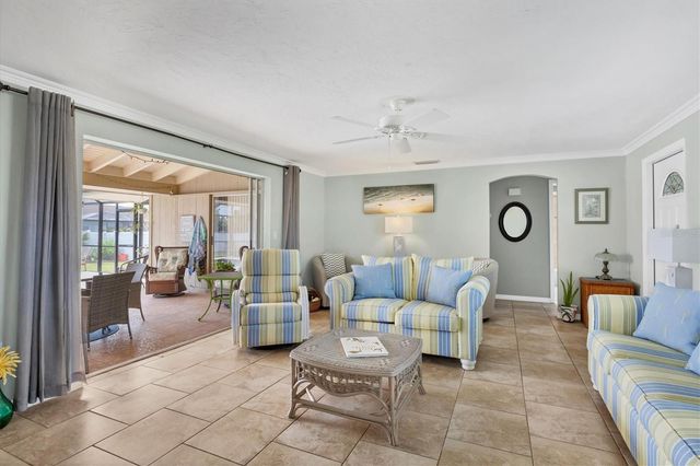426 CANTERBURY ROAD, Venice, FL 34293