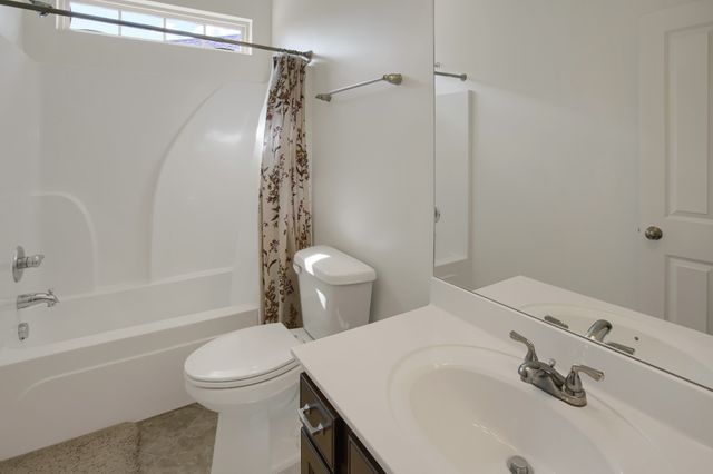 2126 Kirkwall Dr, Nolensville, TN 37135