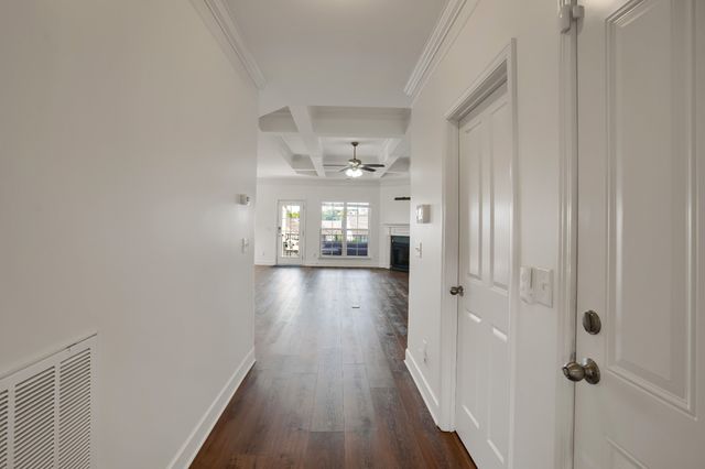 2126 Kirkwall Dr, Nolensville, TN 37135