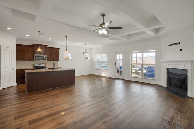 2126 Kirkwall Dr, Nolensville, TN 37135