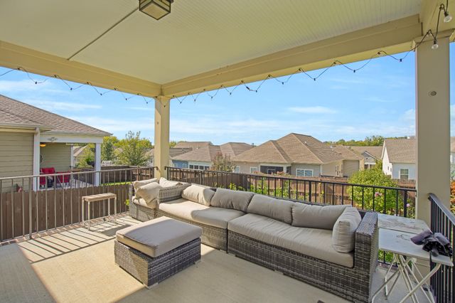 2126 Kirkwall Dr, Nolensville, TN 37135