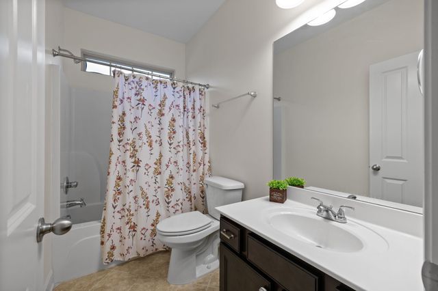 2126 Kirkwall Dr, Nolensville, TN 37135