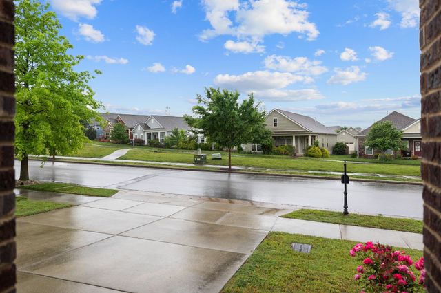 2126 Kirkwall Dr, Nolensville, TN 37135