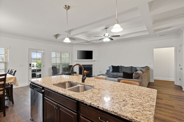 2126 Kirkwall Dr, Nolensville, TN 37135