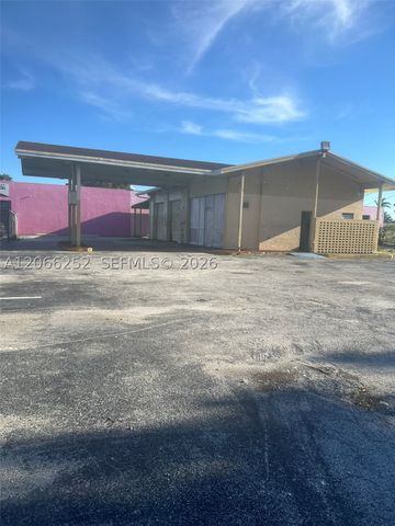 1391 NW 31 Ave, Lauderhill, FL 33311