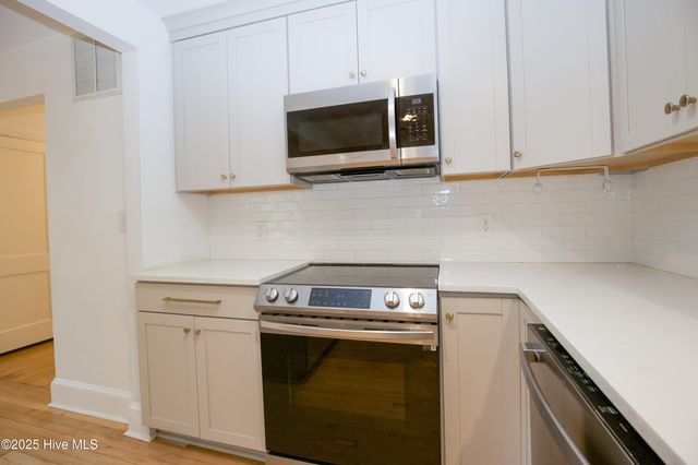 365 E New Jersey Avenue, Southern Pines, NC 28387