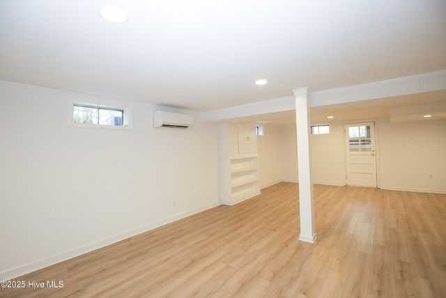 365 E New Jersey Avenue, Southern Pines, NC 28387