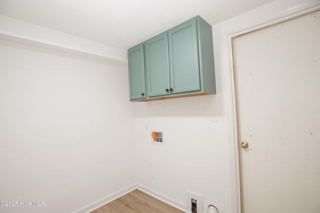 365 E New Jersey Avenue, Southern Pines, NC 28387