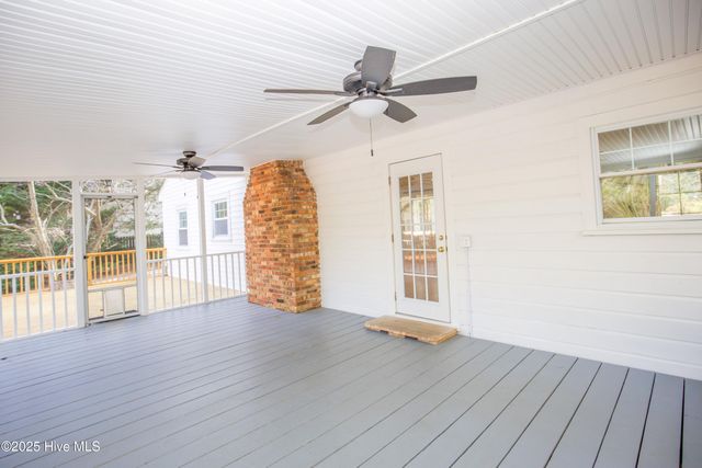 365 E New Jersey Avenue, Southern Pines, NC 28387