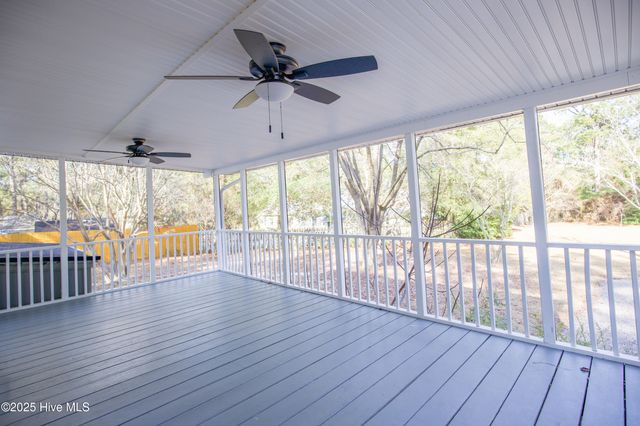 365 E New Jersey Avenue, Southern Pines, NC 28387