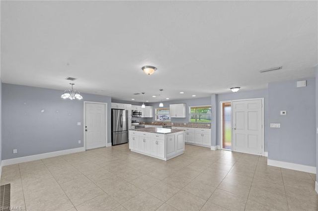 167 SW 53rd ST, Cape Coral, FL 33914