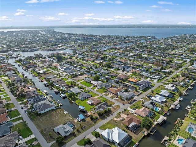 167 SW 53rd ST, Cape Coral, FL 33914