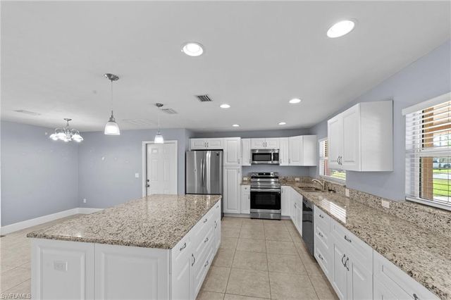 167 SW 53rd ST, Cape Coral, FL 33914