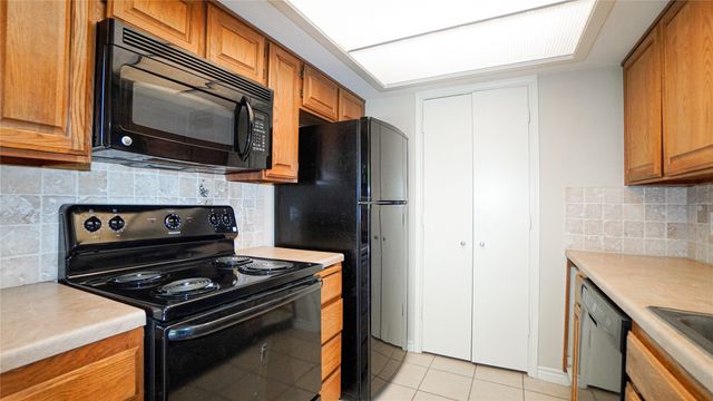 1220 Signal Ridge Place, Rockwall, TX 75032