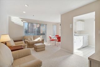 950 Massachusetts Ave #417, Cambridge, MA 02139