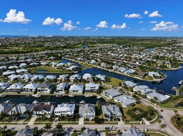 611 MIRABAY BOULEVARD, Apollo Beach, FL 33572