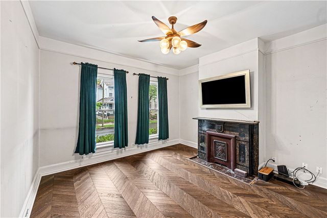 41 La Belle Street, Dayton, OH 45403