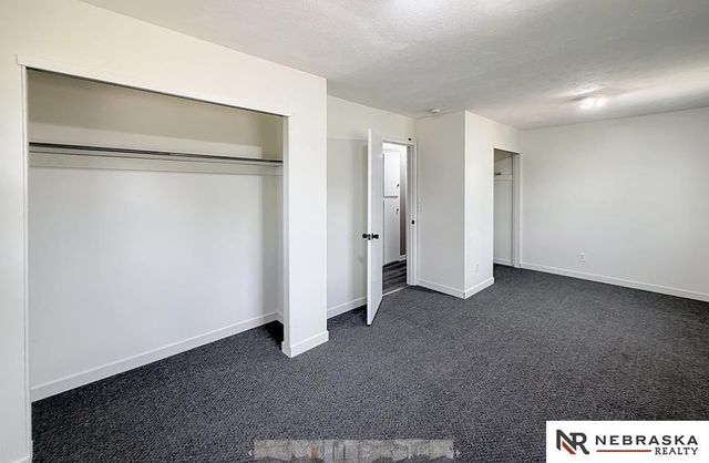 5508 Grand Avenue, Omaha, NE 68104