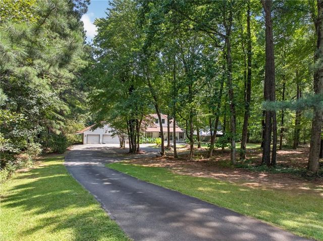2856 Old Peachtree Road, Dacula, GA 30019