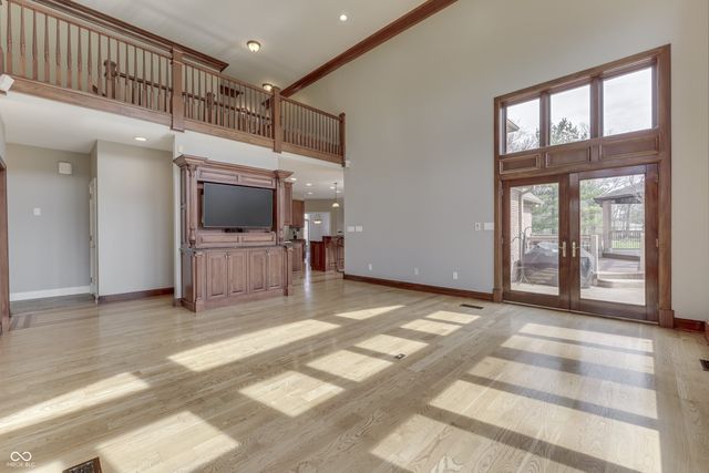 4261 W Stones Crossing Road, Greenwood, IN 46143