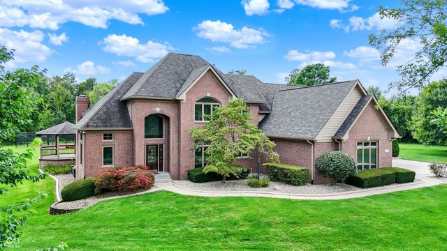 4261 W Stones Crossing Road, Greenwood, IN 46143