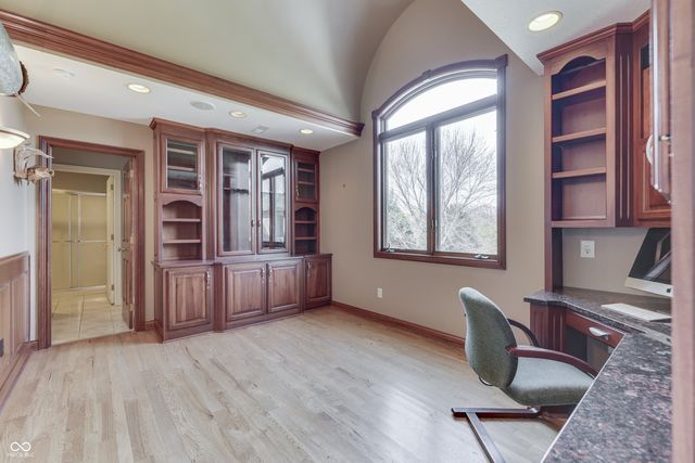 4261 W Stones Crossing Road, Greenwood, IN 46143