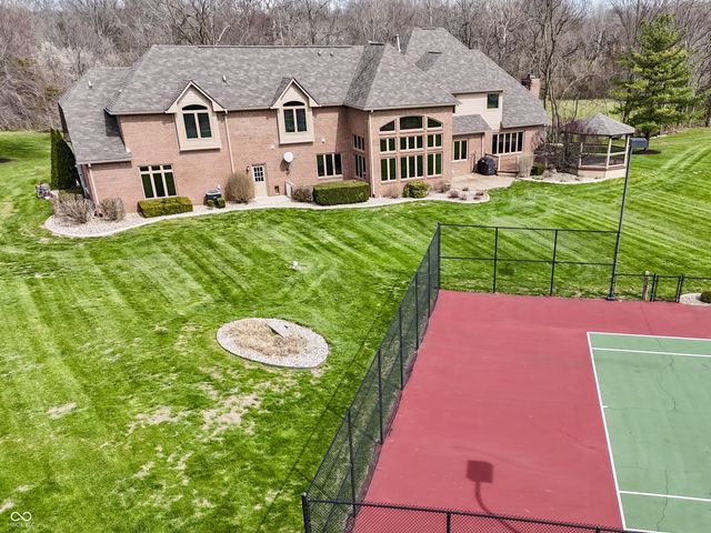 4261 W Stones Crossing Road, Greenwood, IN 46143