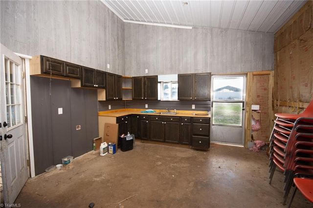 2211 Buffalo Shoals Road, Statesville, NC 28677