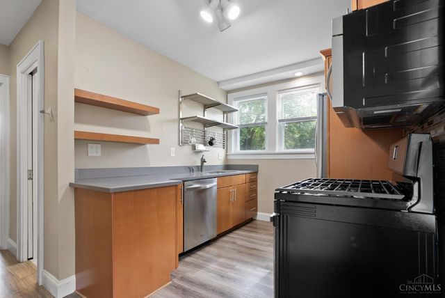 3721 Kessen Avenue, Cheviot, OH 45211