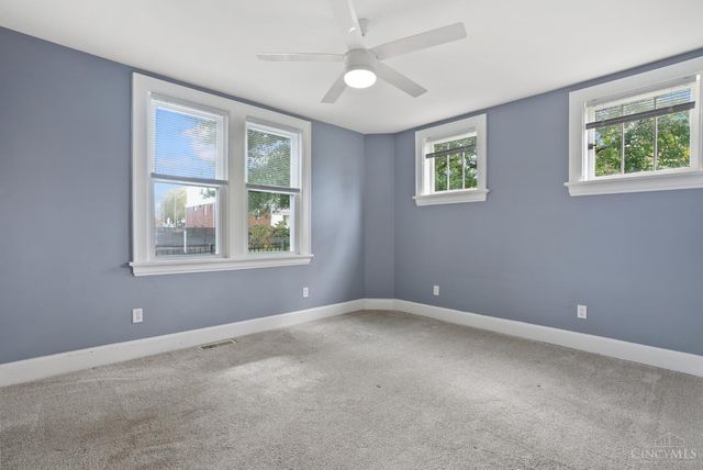 3721 Kessen Avenue, Cheviot, OH 45211